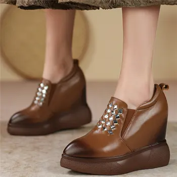 Повседневная обувь, Женские туфли-лодочки из натуральной кожи на платформе и высоком каблуке, Женские Модные кроссовки с острым носком, увеличивающие рост